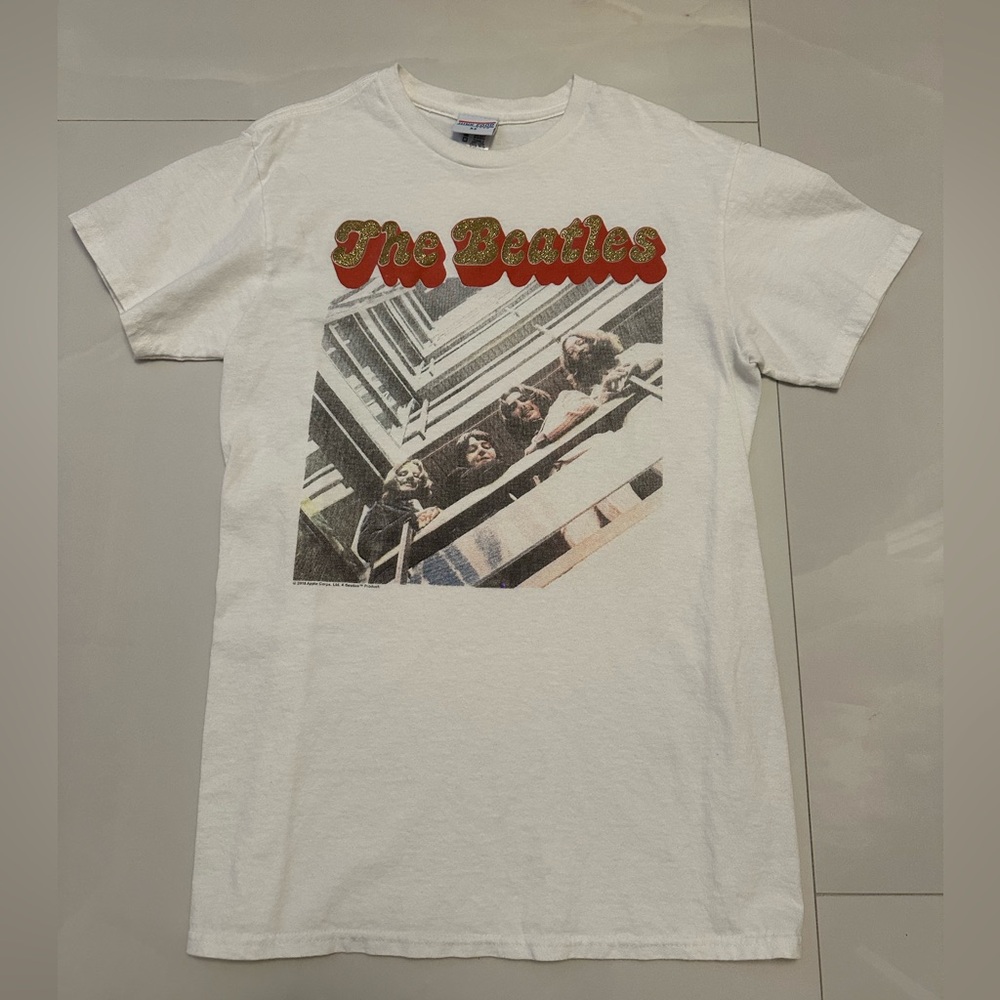 Junk Food The Beatles tee shirt size XS